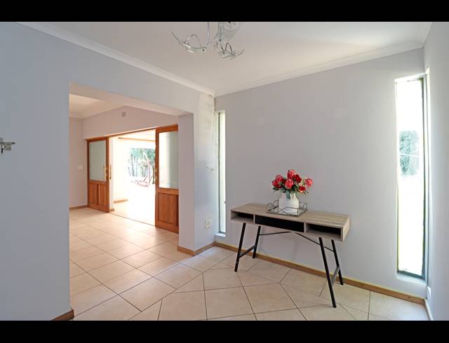 4 BEDROOM HOUSE FOR SALE IN HURLINGHAM